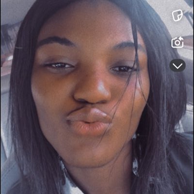 Vickki121's tweet photo. #NewProfilePic but old picture https://t.co/daDHn1XA2N