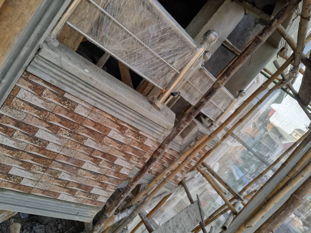 Realisticproj's tweet image. Contact us to make it happen, and visit our website for construction tips and insights! #ConstructionUpdate #LagosIsland #RealisticProjects #BuildingDreams