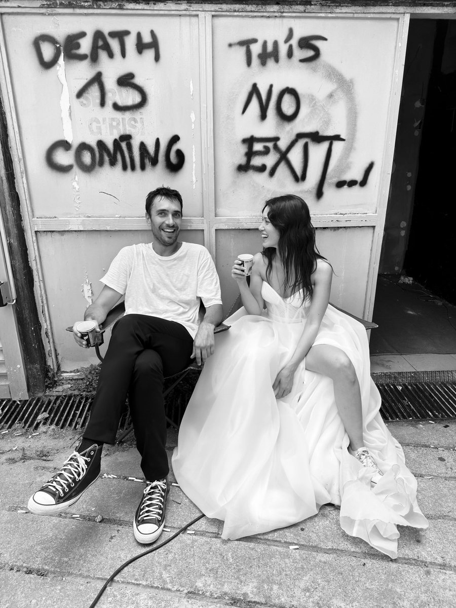 Çooook sevdiğimiz bir bölüm geliyorrr🌈 #İlkveSon 🤍 
3. Bölümüyle bu akşamm @BluTV de🍭