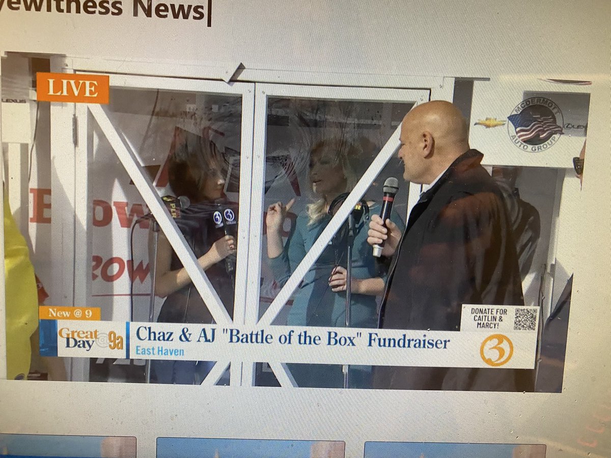 The #BattleoftheBox has begun!

<a href="/marcy_jonestv/">Marcy Jones</a> &amp; <a href="/CaitlinMFrancis/">Caitlin Francis</a> are in the Box!!!!

<a href="/ChazandAJ/">Chaz</a>