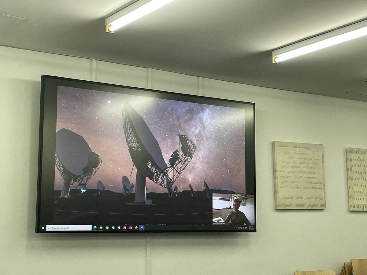 ellekeboehmer's tweet photo. @samueljessecox @UniofAdelaide @FlyinGenie1 @lyndang Snapshots from the day! Talking stars under the Southern Cross with Pleiades rising. @PocoSeminarOx @SALT_Astro @FarSouthProject @JSAS_Editors https://t.co/z9K5fZM5nQ