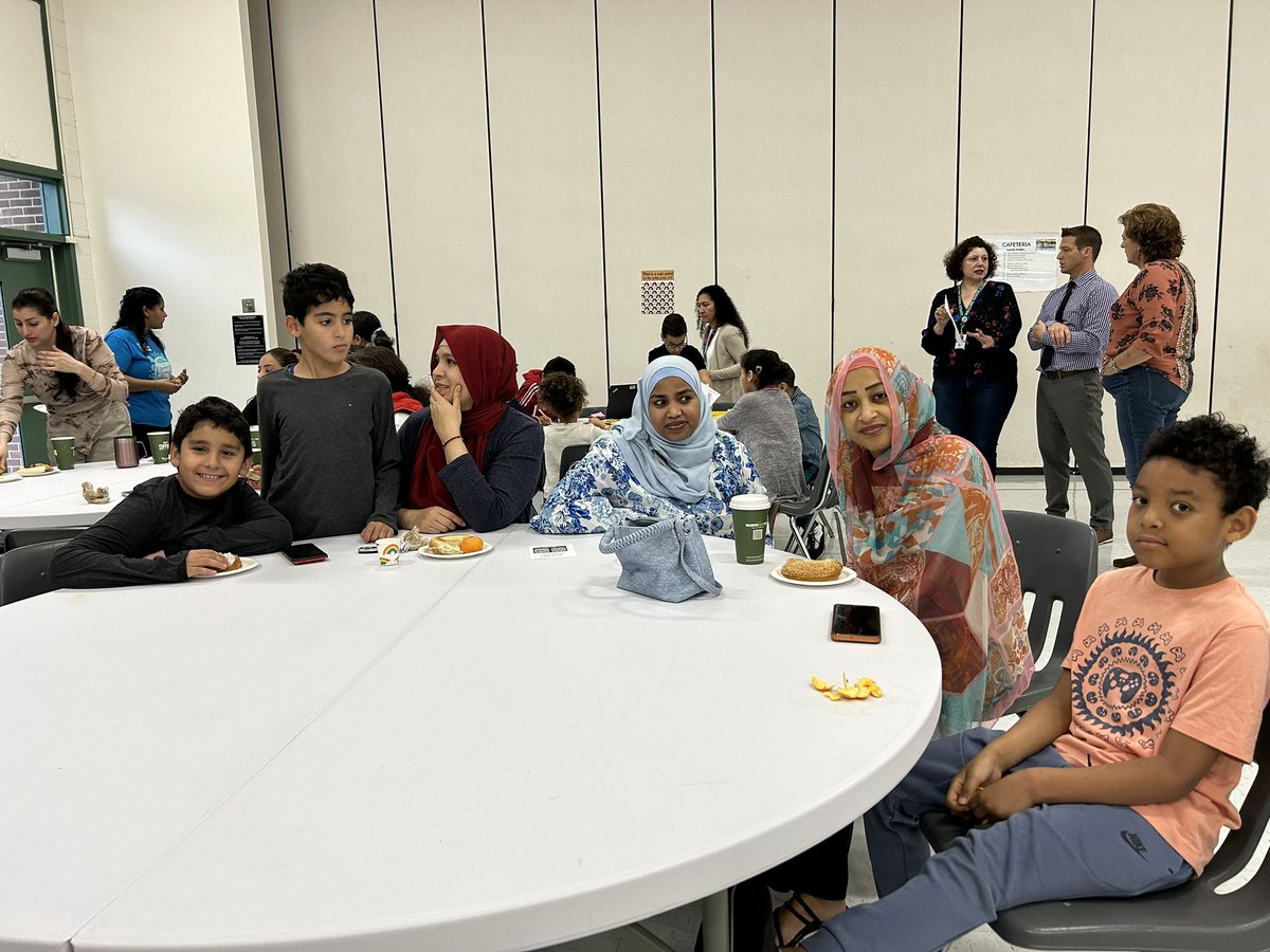 Nicole Makstutis tweet media