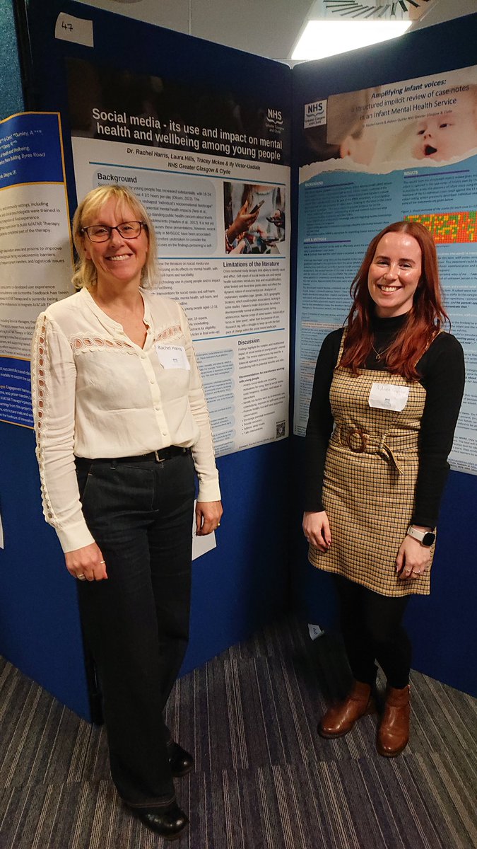 Aideen Quirke and myself speaking to #NRSMH24 delegates about our posters over lunch <a href="/nhsggcscs/">NHSGGC Specialist Children's Services</a>