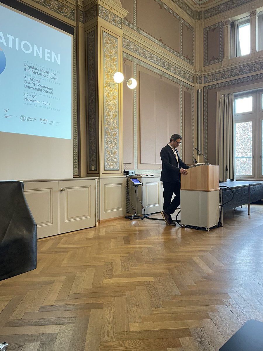 IASPM D-A-CH (@iaspm_dach) on Twitter photo This years conference #Metadaten | #Metainformationen <a href="/UZH_ch/">Universität Zürich</a> opens with greetings from #KatharinaMichaelowa, #BrittaSweers, #IngaMaiGroote, #MoritzEge und #AndreasSchoenrock!
#Iaspmdach #zurich #popularmusicstudies This years conference #Metadaten | #Metainformationen <a href="/UZH_ch/">Universität Zürich</a> opens with greetings from #KatharinaMichaelowa, #BrittaSweers, #IngaMaiGroote, #MoritzEge und #AndreasSchoenrock!
#Iaspmdach #zurich #popularmusicstudies