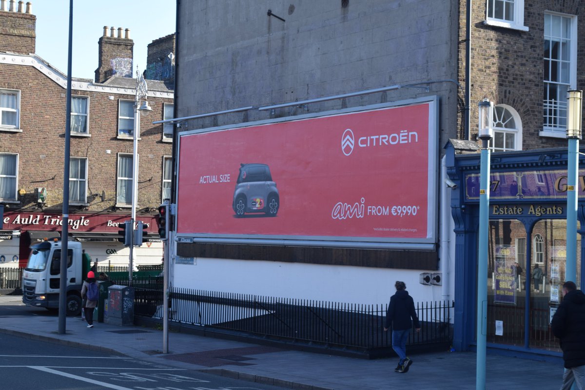 PMLGroup's tweet photo. No, really, that's how big the @CitroenIreland Ami actually is! 🚗

The 100% electric quadricycle has had its unique size highlighted across the Outdoor landscape, drawing attention with its compact proportions

✏️@Bloomadv &amp; PML

#BeMoreNow https://t.co/5KR8lK8xys