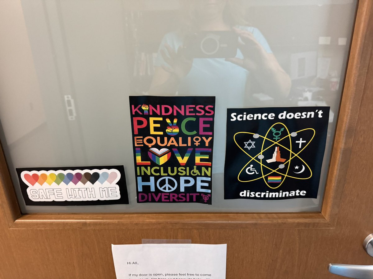 Dr. Kristen Navara 🌈 tweet media