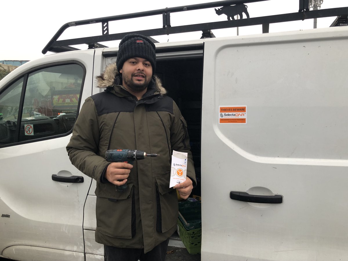 selectadna's tweet image. Great day at Toolstation Charlton, marking 2,500 tools to help protect against theft! Huge thanks to everyone involved in making this happen.
#ToolTheft #ToolSecurity #SelectaDNA