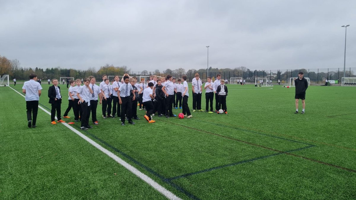 WalesHighHouse's tweet photo. Excellent House Penalty Shootout This week. We had Y7 &amp; Y9 on Wednesday and Y8 &amp; Y10 today. Check the house board for the results 👀🥅⚽️ https://t.co/PfwA0NFh7Y