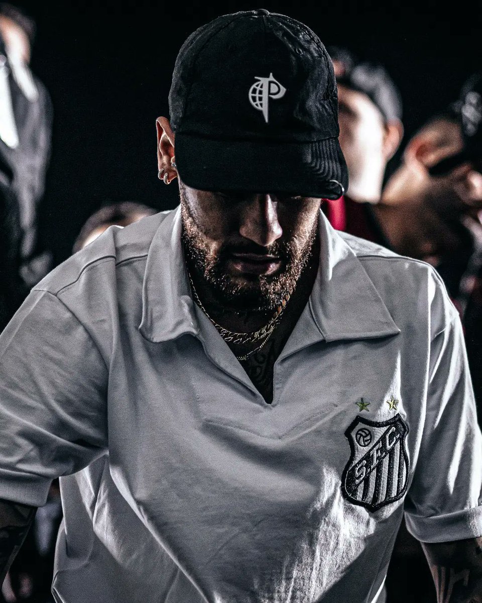 njdmarlon's tweet photo. "Neymar voltando pro Santos é tipo Jesus voltar."

- Mano Brown. https://t.co/Yhb8VXvRww