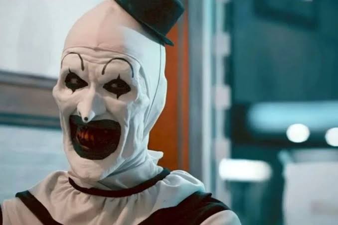 jessicajaimeshe's tweet photo. #KornoDesolado @Josue_Corro querido josue nos estas diciendo que art the clown es el jhon wick del cine de terror?, 😱❤️❤️❤️❤️ https://t.co/sRAXqOGNqV