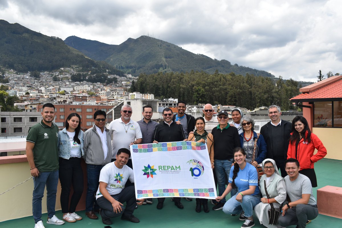 repam_amazonia's tweet image. El Comité Ampliado de Comunicación de la Repam se reunió del 2 al 5 de noviembre, en Quito, Ecuador. Este espacio reúne al Núcleo de Comunicación para la Transformación Social de REPAM con el propósito de fortalecer, articular y desarrollar procesos comunicativos.

#repam10años