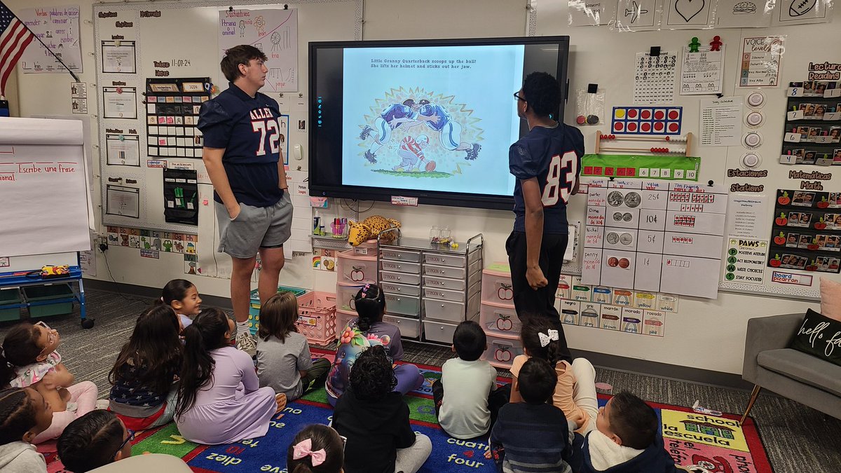 ChandlerLibrary tweet media