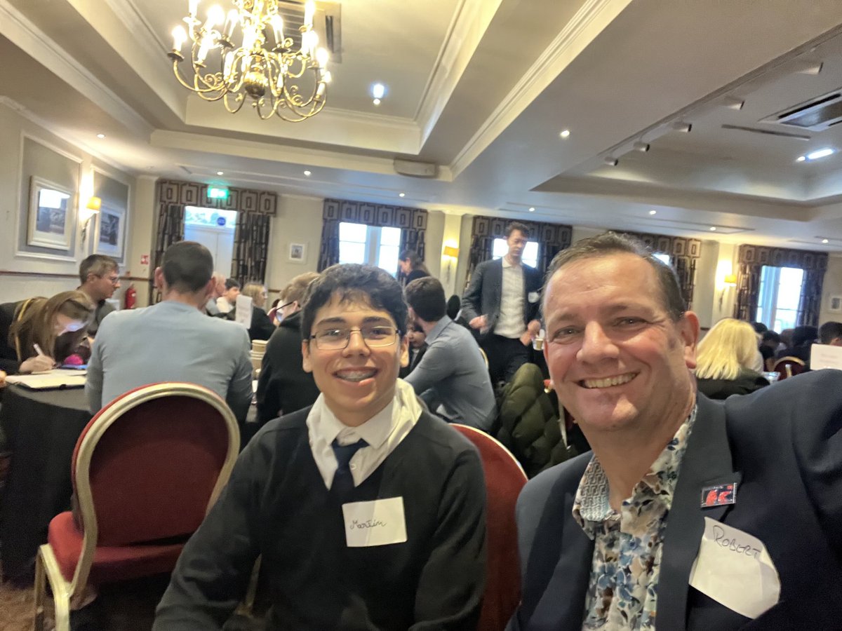 Getting introduced to Martin  ⁦<a href="/CareerReadyUK/">Career Ready</a>⁩   #mentoringisgo
