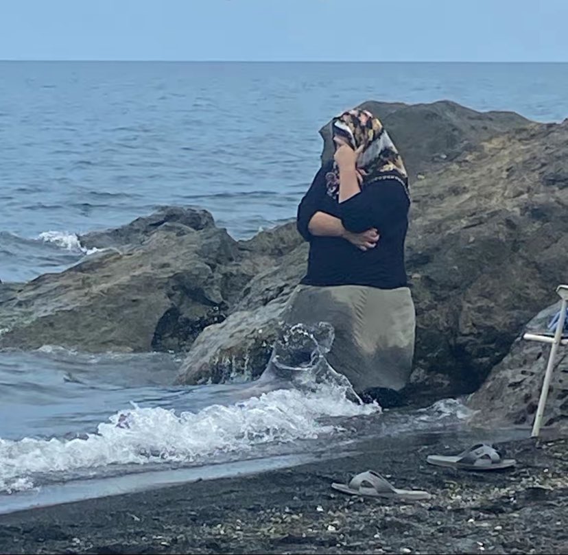 Bu sefer farklı dediği kişi de farklı çıkmayınca kızlar