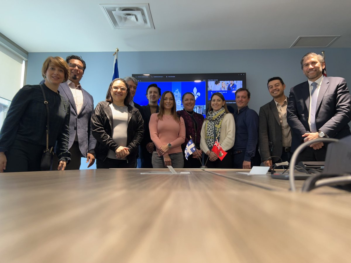 EmbCanGuatemala's tweet photo. Día 3 Misión de Infraestructura a 🇨🇦. Visitas a #WaterFrontToronto @InvestQuebec @BHarchitects y @AeconGroupInc Eglinton Crossroad West para conocer las capacidades y ejecución de proyectos de transporte público, diseño urbano y portuario. https://t.co/dJdoXucU5D