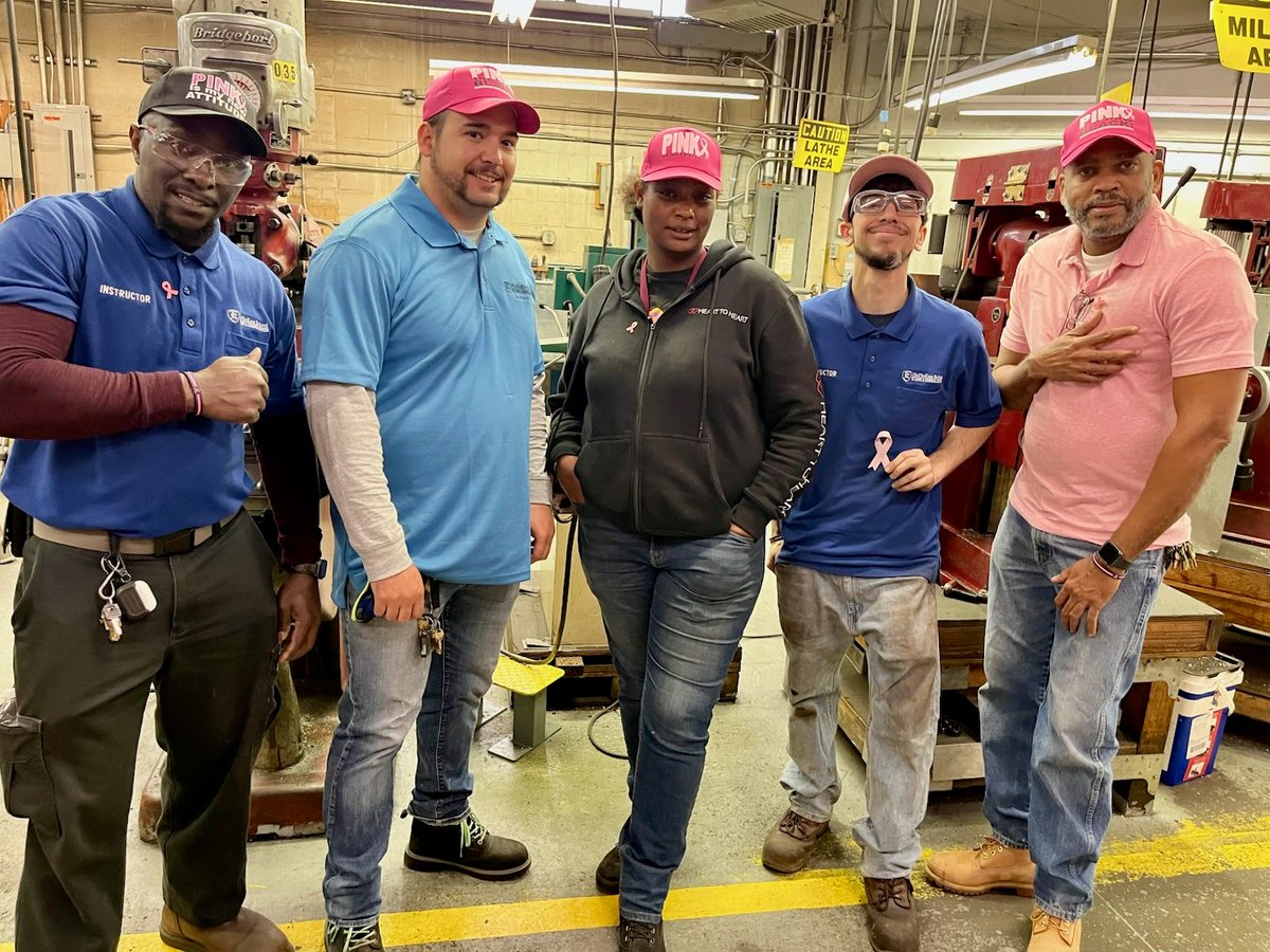 EastwickCollege's tweet photo. impact to educate about early detection and show support for those affected.
#eastwickcollege #hohokusschool #eastwickeducation #hhkpaterson #breastcancerawareness #breastcancer #breastcancerawarenessmonth #ecstudents #ecemployees #eastwickexcellence #eccommunity #eclife https://t.co/GieXLmbOCI