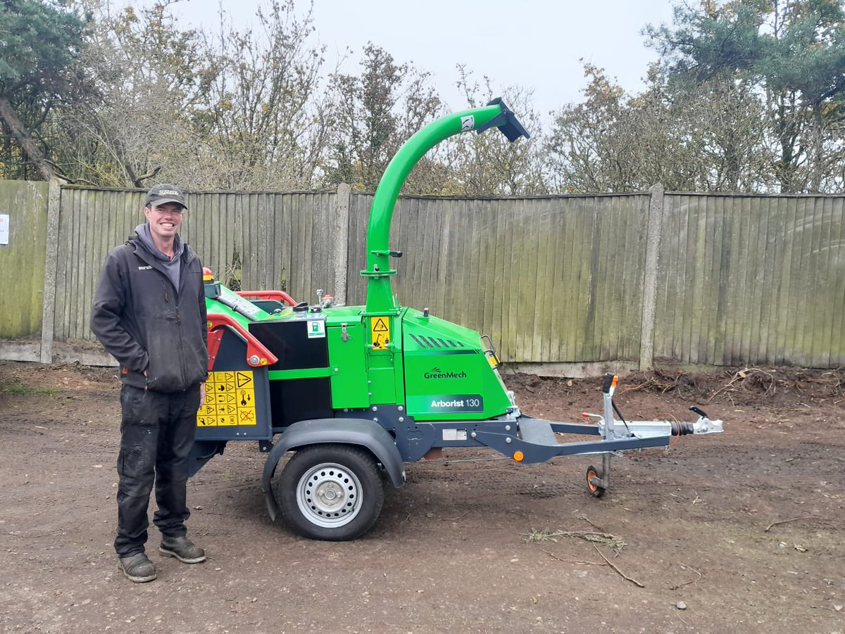 GreenMech Ltd (@greenmechuk) on Twitter photo Tony Moore of Bungay & Waveney Golf Club taking delivery of a new Arborist 130 . Supplied by <a href="/tnstractors/">Thurlow Nunn Standen</a> Melton
#greenmech #woodchippers #arborist #golfclub #treework #bungay #tns #woodchipper #wemanufacture Tony Moore of Bungay & Waveney Golf Club taking delivery of a new Arborist 130 . Supplied by <a href="/tnstractors/">Thurlow Nunn Standen</a> Melton
#greenmech #woodchippers #arborist #golfclub #treework #bungay #tns #woodchipper #wemanufacture
