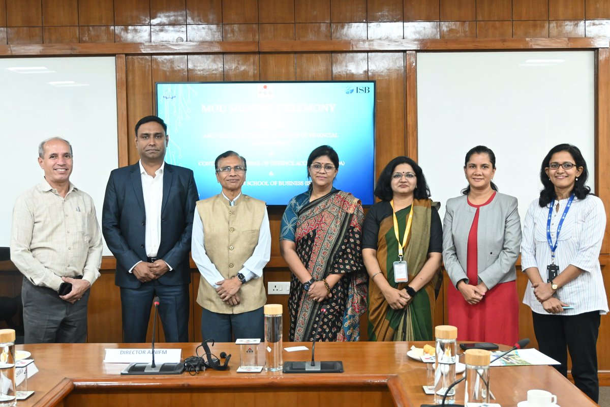 AJNIFM_'s tweet photo. (2/2) MoU was signed by Ms Nupur S Kulshrestha, Professor  AJNIFM and Ms Swati Surve Sr ACGDA and Shri Madhu Krishnamoorthi, Director Executive Education @ISBedu.The signing performed in presence of Sh Praveen Kumar, Director AJNIFM
@DefenceAccounts
@FinMinIndia
@DefenceMinIndia https://t.co/aD2CSLTtyh