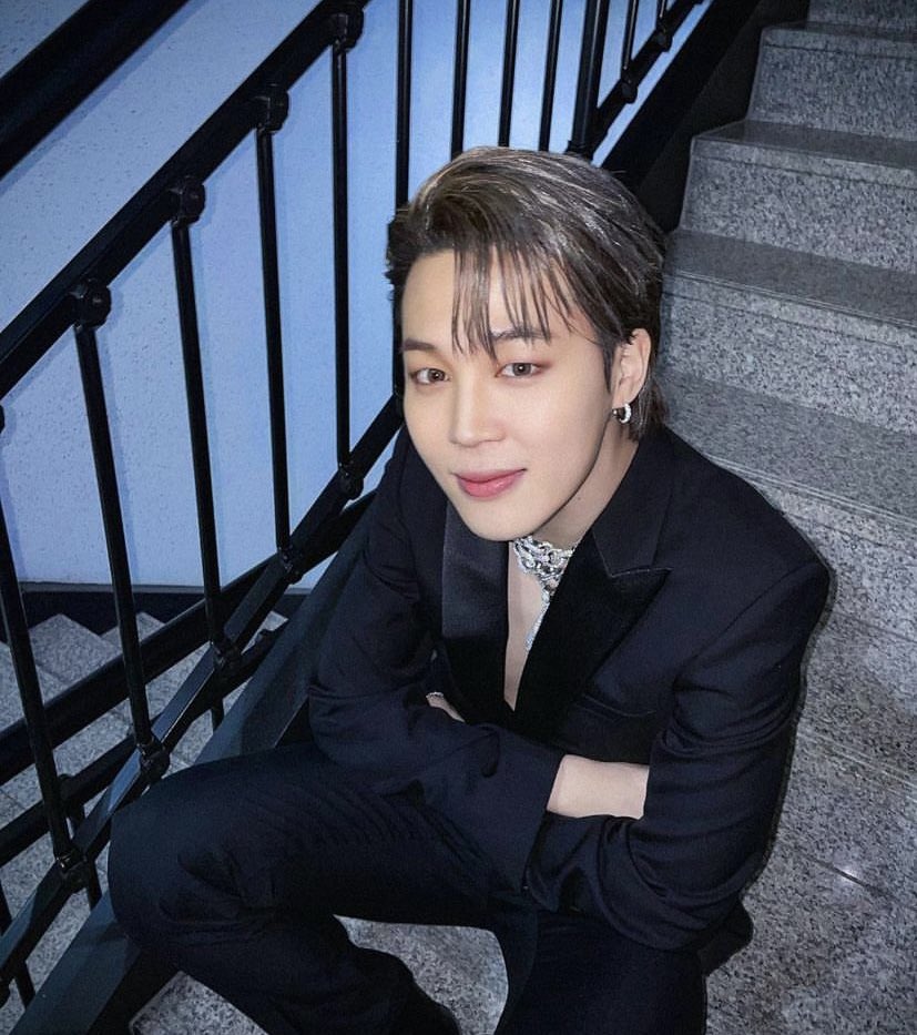 𝐉𝐮𝐬𝐭 𝐦𝐞 𝐉𝐈𝐌𝐈𝐍 tweet media