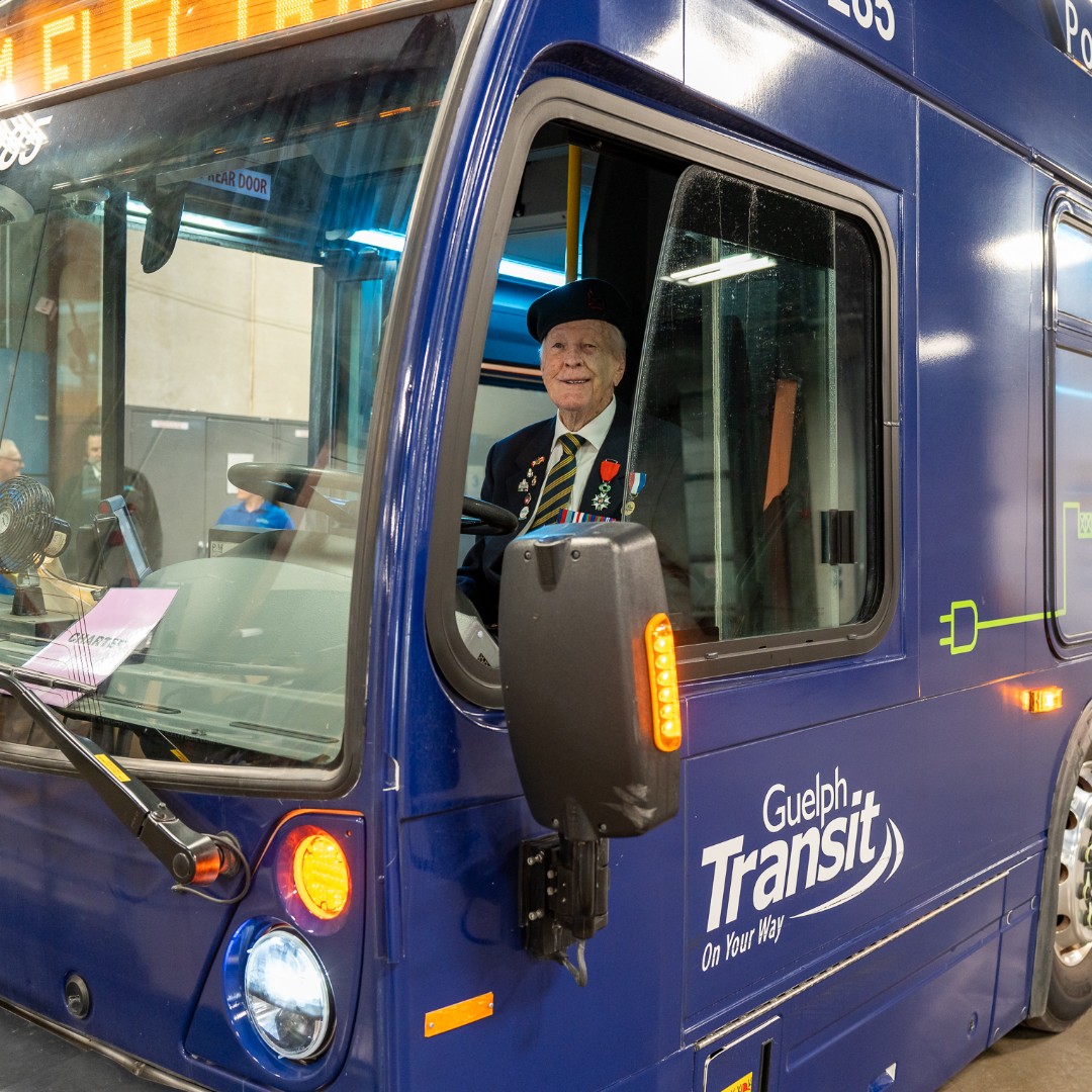 #TBT to former operator and WWII veteran Bill Seifried in front of the bus he drove in 1990! Swipe to see a photo of Bill from this past June when he visited #Guelph Transit. Bill drove for Guelph Transit for an impressive 42 years, before retiring in 1990.
