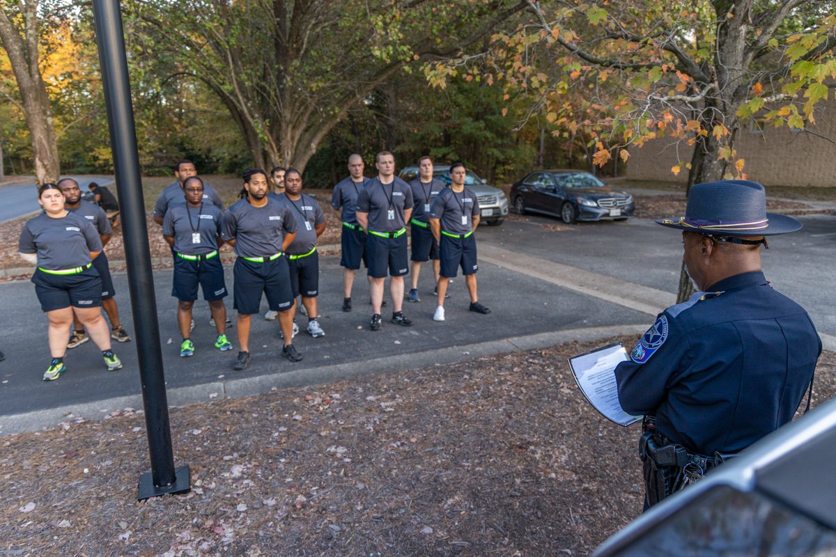 CCSOVA's tweet image. Yesterday, the 40th Basic Academy ran its sixth history run meeting with Captain Gholson. He spoke to the recruits about Philip Stanhope, the 4th Earl of Chesterfield, and his life accomplishments. #basicacademy #training #history #run