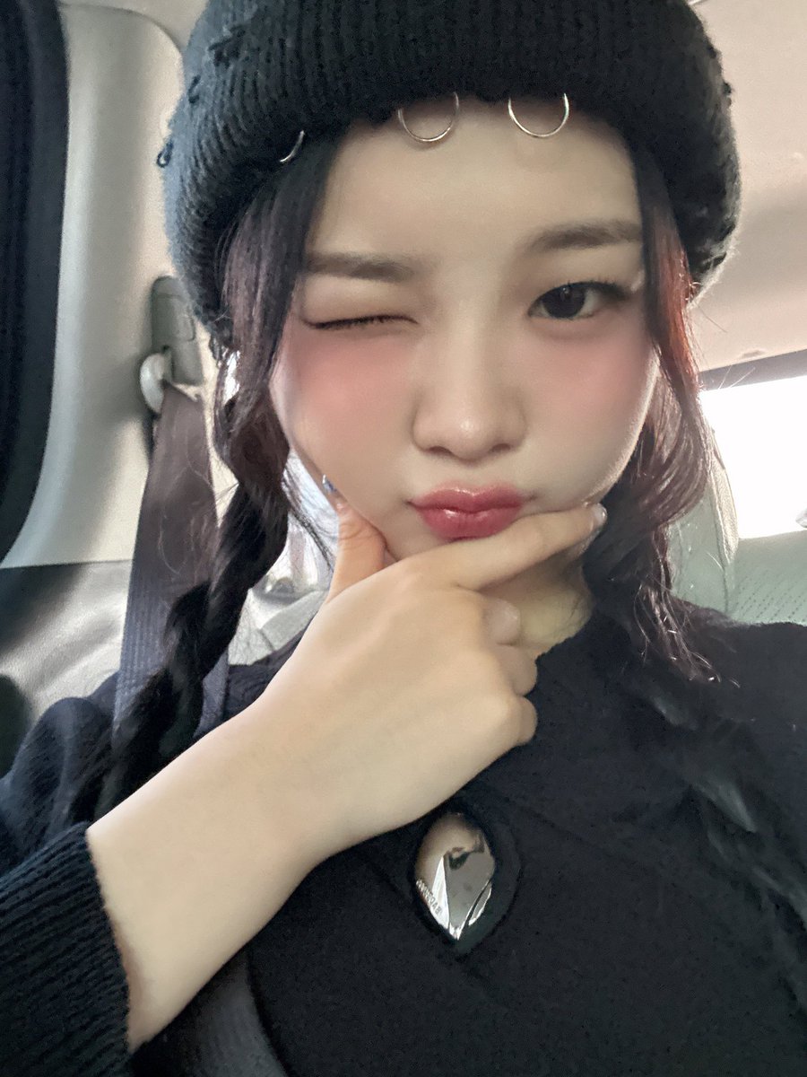 0903pics's tweet photo. 2005.11.08 happy birthday Gaeun!! #MABY loves you so much
#최강물만두_가은아_생일축하해
#HAPPY_GAEUN_DAY https://t.co/s828TYhRWF