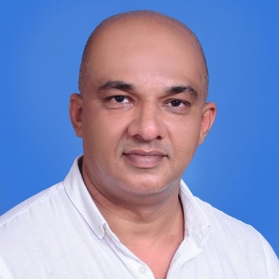 SandeshTelekar's tweet photo. #NewProfilePic https://t.co/hM9eXXpTvr