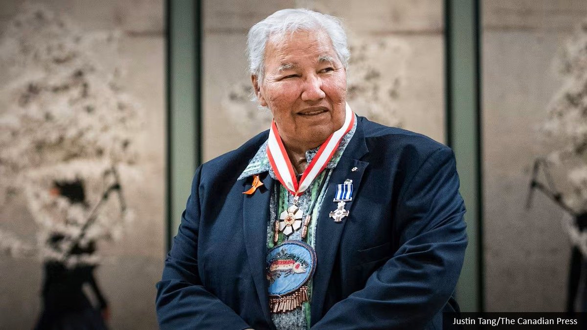 Starting today, November 7, flags at all DPCDSB schools/facilities will be flown at half-staff in memory of The Honourable Murray Sinclair, former Canadian Senator &amp; former chairman of the Truth and Reconciliation Commission who passed away on November 4.

dpcdsb.info/MurraySinclair