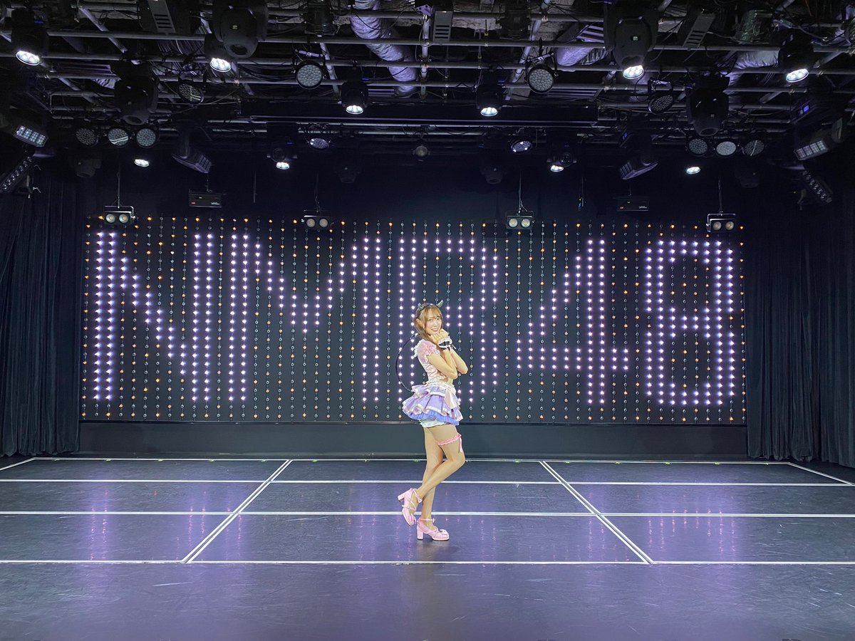 karen_hara315's tweet photo. ♡2024.11.7.♡
本日NMB48を卒業しました。
#原かれん卒業公演 

NMB48に加入できたこと、ファンの皆様に出会えたことが私の一生の宝物です✧

今日までNMB48の原かれんを応援してくださり、推しメンにしてくれて本当にありがとうございました

大好きです♡
ぴろぴろ〜❕ https://t.co/W2PVYeuWZR
