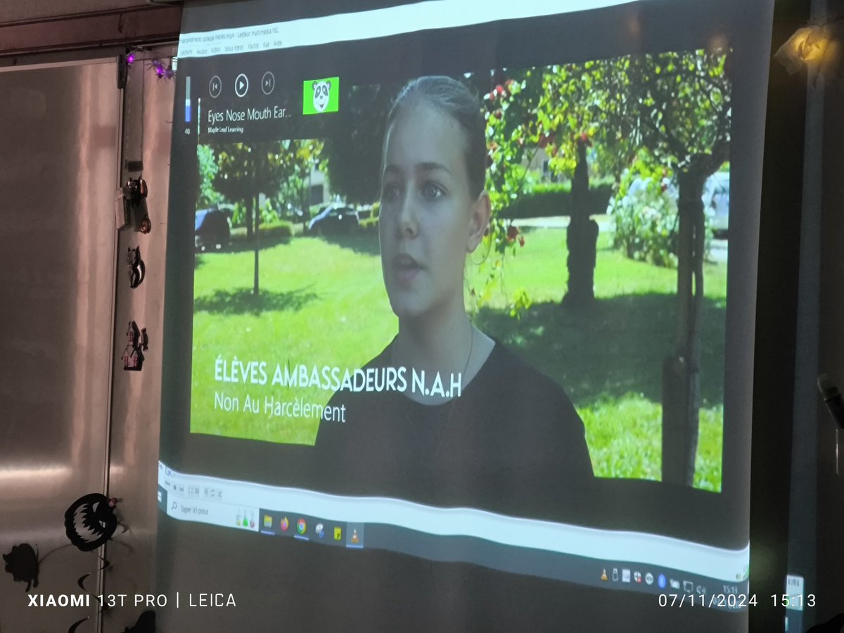 ClgIngres's tweet photo. Journée de mobilisation contre le harcèlement au collège. Les ambassadeurs de 6eme ont présenté leurs actions de prévention aux élèves de 3ème. Un atelier a également eu lieu sur la pause méridienne. Dans une classe de 4eme en espagnol, une vidéo a été réalisée.👏 à tous @DSDEN82 https://t.co/mrPr8fW4A9