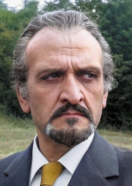 If i keep growing my face pubes for the year then i'll definitely be Delgado for halloween.