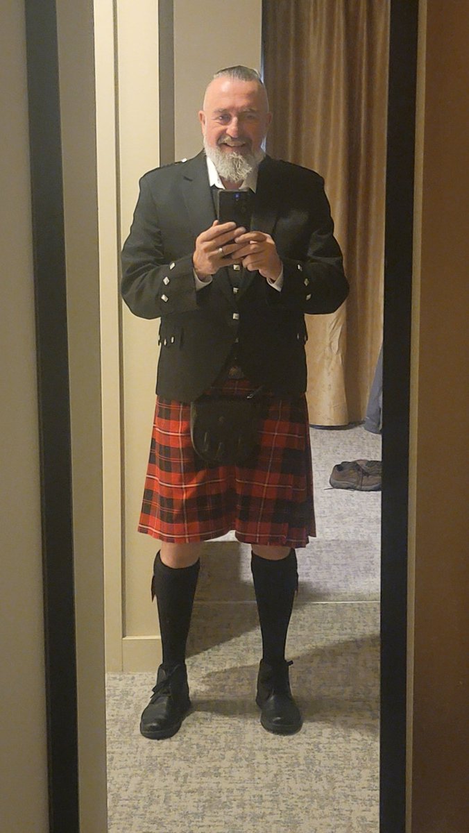 GFritchey's tweet image. #sqlkilt #passdatasummit #datawit