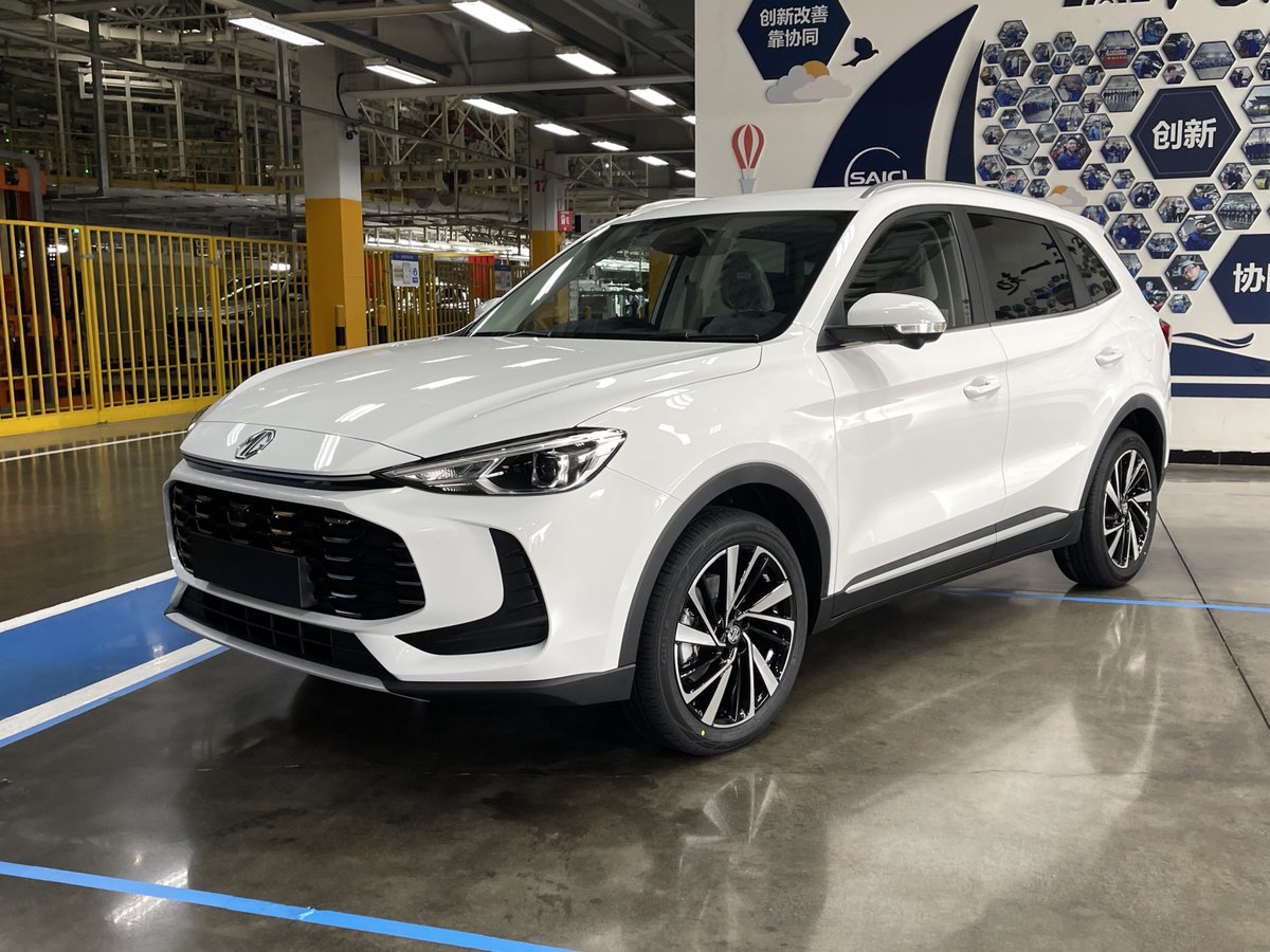 khuleonwheels's tweet image. Today, we had the incredible opportunity to tour the state-of-the-art SAIC Motor manufacturing plant in Zhengzhou. We caught a sneak peek of two exciting models bound for Mzansi: the MG ZS and MG3. Tomorrow, we’re off… 
#MGSA #MG3 #MGZS