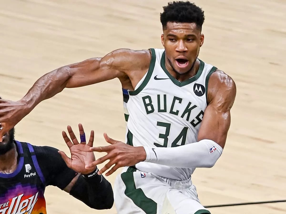 ArnoldsAiModels's tweet photo. 🚨 Top Assist Prop of the Day 

🏀 Giannis Antetokounmpo over 6.5 assists (-104 FanDuel)
👨‍💻 Projection: 7.6 

My model is all in on this one! 📊 

#NBA #SportsBetting #AssistProp

Hit ❤️ for my Top Rebounds Model https://t.co/htoDIrtHkD