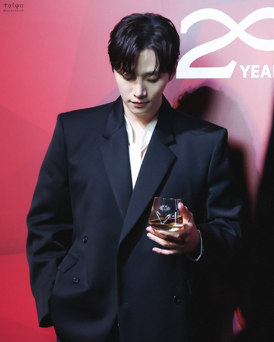 241107 맥캘란 200주년 기념파티 2⃣
URL → taiyo56125.tistory.com/106
#준호 #JUNHO #이준호 #LEEJUNHO