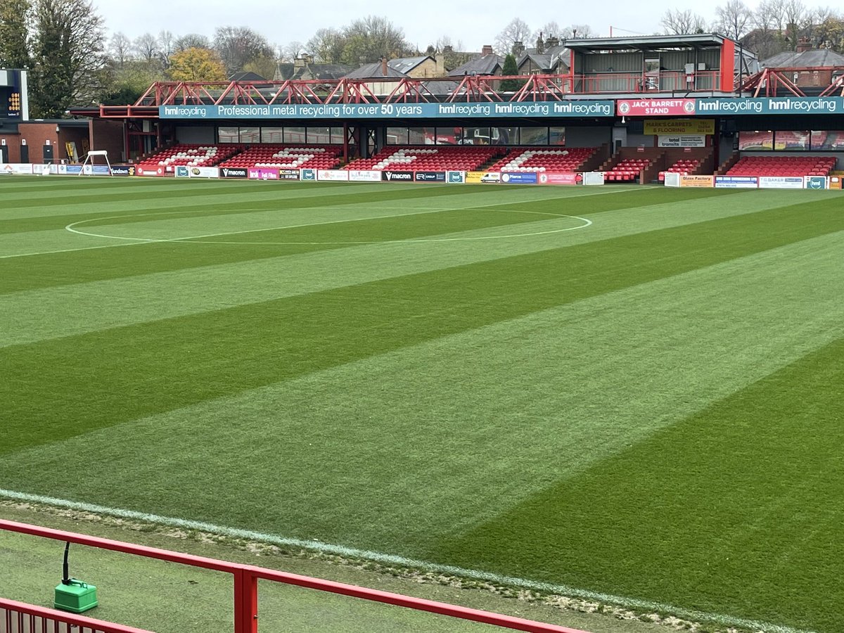 ben_kay8's tweet photo. Clocking off till Tuesday
Busy 4 days
Verticut
Hoovered
Sprayed
Pro core
Trucal
Cut
Seeded areas
7T sand
Drag mat
9 bags of stress Control
๐ต๐ฑ in the morning
Hopefully ready for the next batch of games
#needsomesun https://t.co/8M9UeBBbXf
