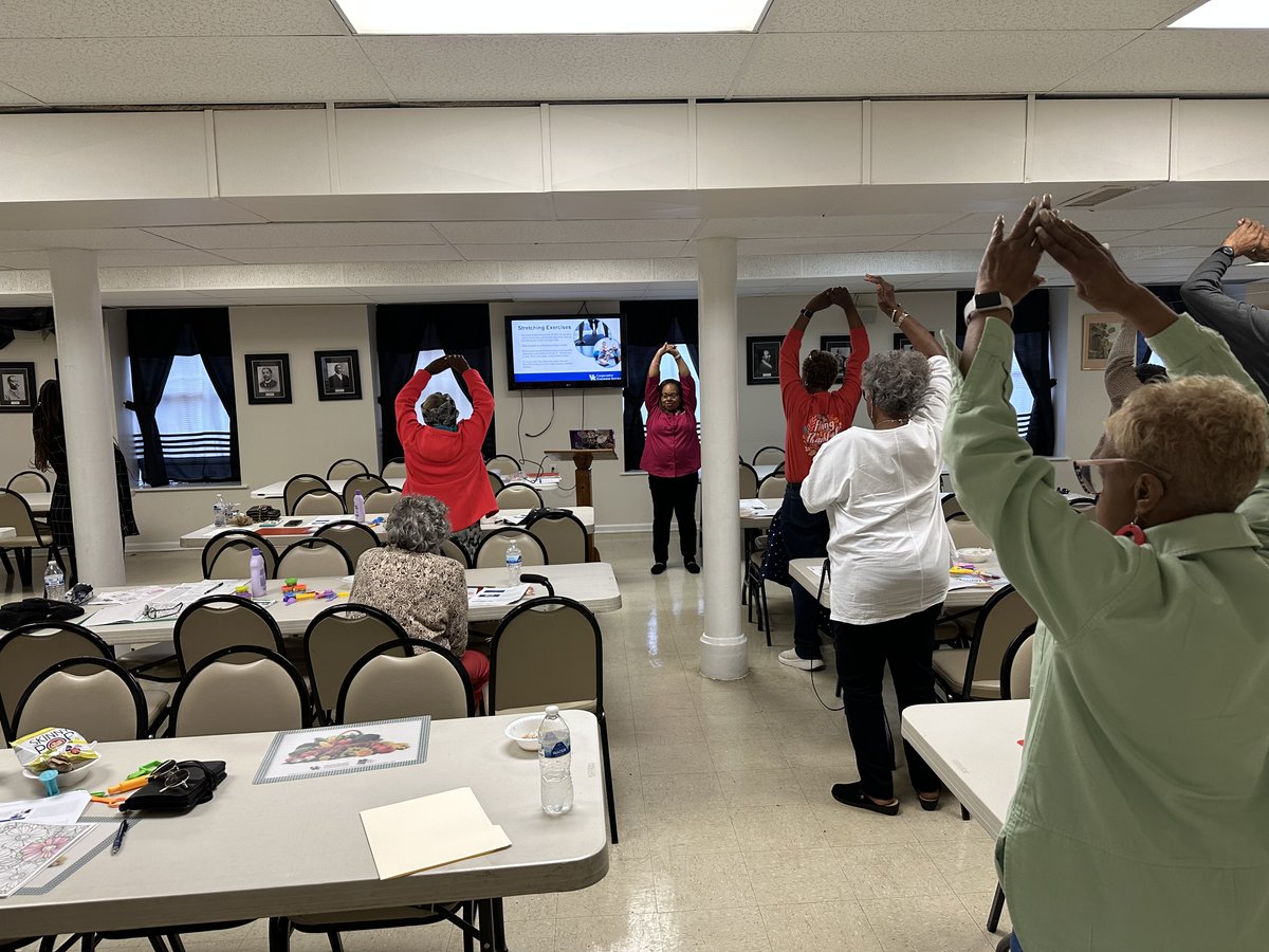 Ms. Carla Carter, from the UK Extension office, gave an impactful presentation on the importance of mindfulness for health in the latest 'Healthy Aging Workshop' series to those at First Baptist Church in Frankfort. Wonderful job, Ms. Carter!