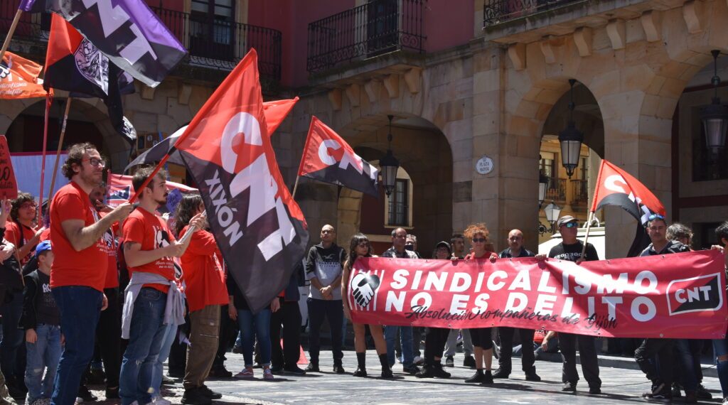 Crowdfunding: Libertad 6 de La Suiza. 
iclcit.org/es/crowdfundin…

Crowdfunding on behalf of the 6 of La Suiza
iclcit.org/crowdfunding-o…