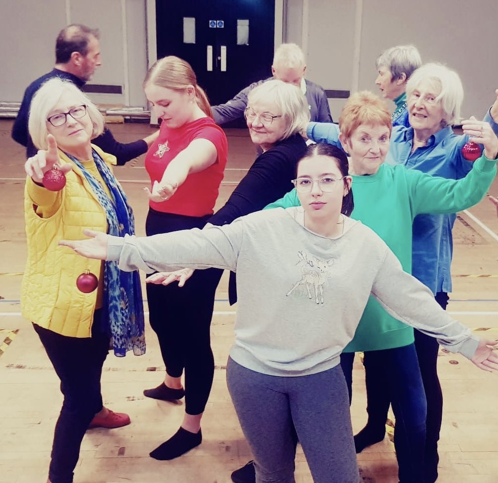 DU Dance tweet media