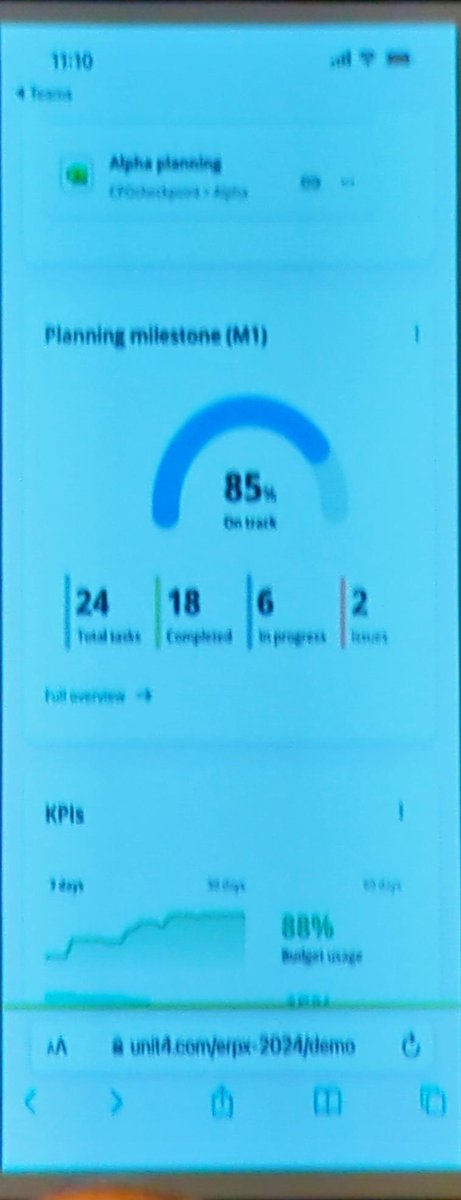 Looking @Unit4Global integrated into <a href="/MicrosoftTeams/">Microsoft Teams</a>... Conversational #UX to create a status report. 

#Unit4AnalystSummit24