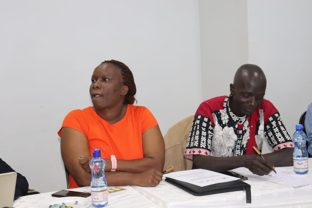 STAKEHOLDERS VALIDATION FORUM OF THE NATIONAL FOREST STATUS REPORT 

The Technical Team that is preparing the draft National Forest Status Report today tabled the report to stakeholders for validation.