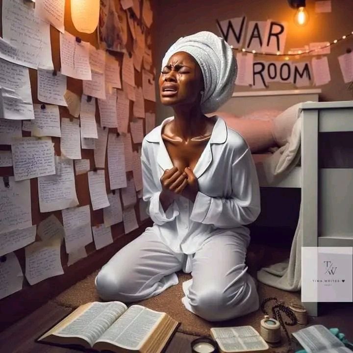 HerSacredPath's tweet photo. Sometimes, the strongest battles are fought in silence. My war room is where I find peace, clarity, and courage. #PowerOfPrayer 🙏🏾 https://t.co/ayA5tgj3Bb