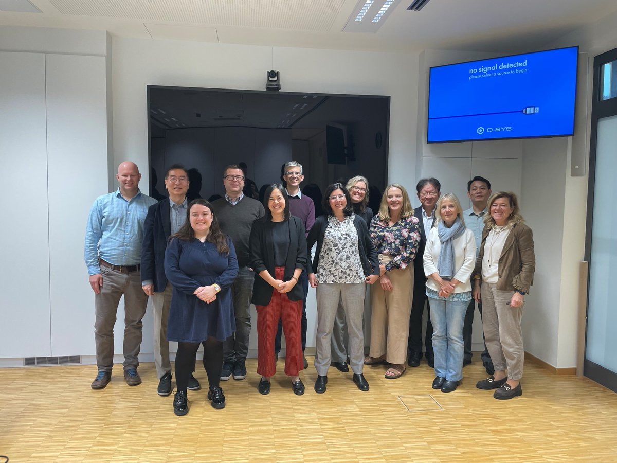 Nat. Prod. Reports (@natprodreports) on Twitter photo 🎉A great day at the <a href="/NatProdReports/">Nat. Prod. Reports</a> Editorial Board meeting. Wonderful to see so many of the board in person to talk about the exciting future of the journal!
Looking forward to listening to their talks tomorrow at the journal's 40th anniversary symposium 🎉A great day at the <a href="/NatProdReports/">Nat. Prod. Reports</a> Editorial Board meeting. Wonderful to see so many of the board in person to talk about the exciting future of the journal!
Looking forward to listening to their talks tomorrow at the journal's 40th anniversary symposium