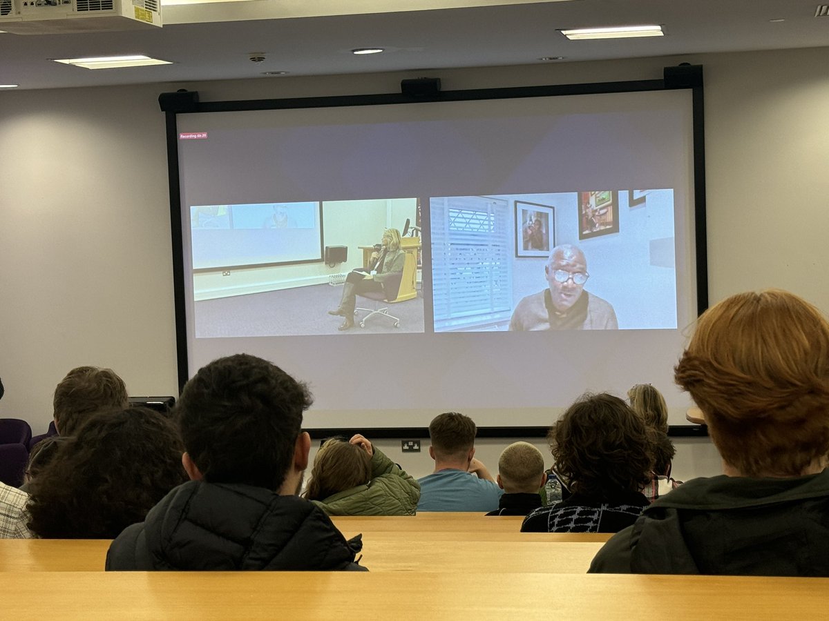 Very interesting talk on Racism in Sports Journalism and Media with former Manchester City, Cardiff City and Sunderland football player Gary Bennett here at <a href="/LeedsTrinity/">Leeds Trinity University</a> for #LTJMW