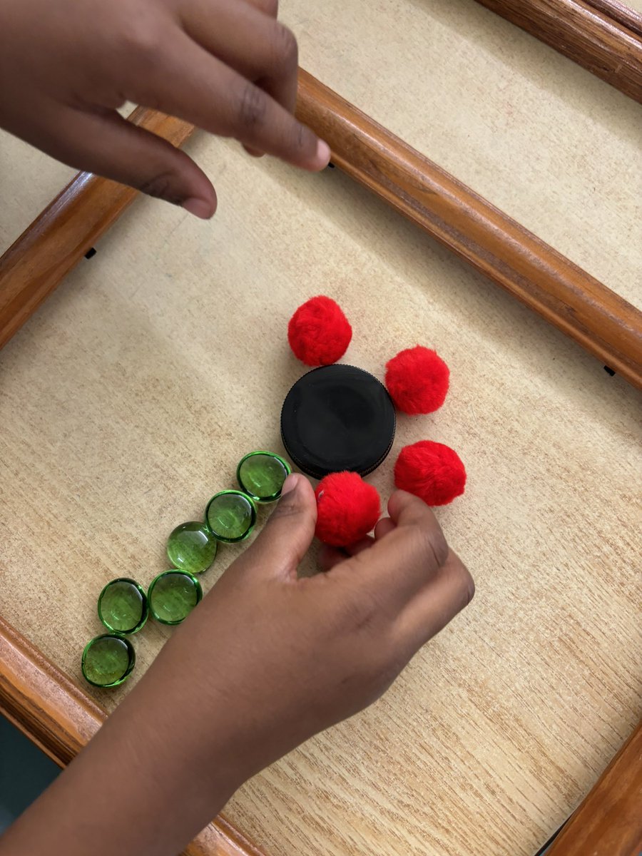 mcleankinders's tweet photo. Our loose part poppies are gorgeous! #fdk #looseparts
#RemembranceDay https://t.co/ygpfWusksp