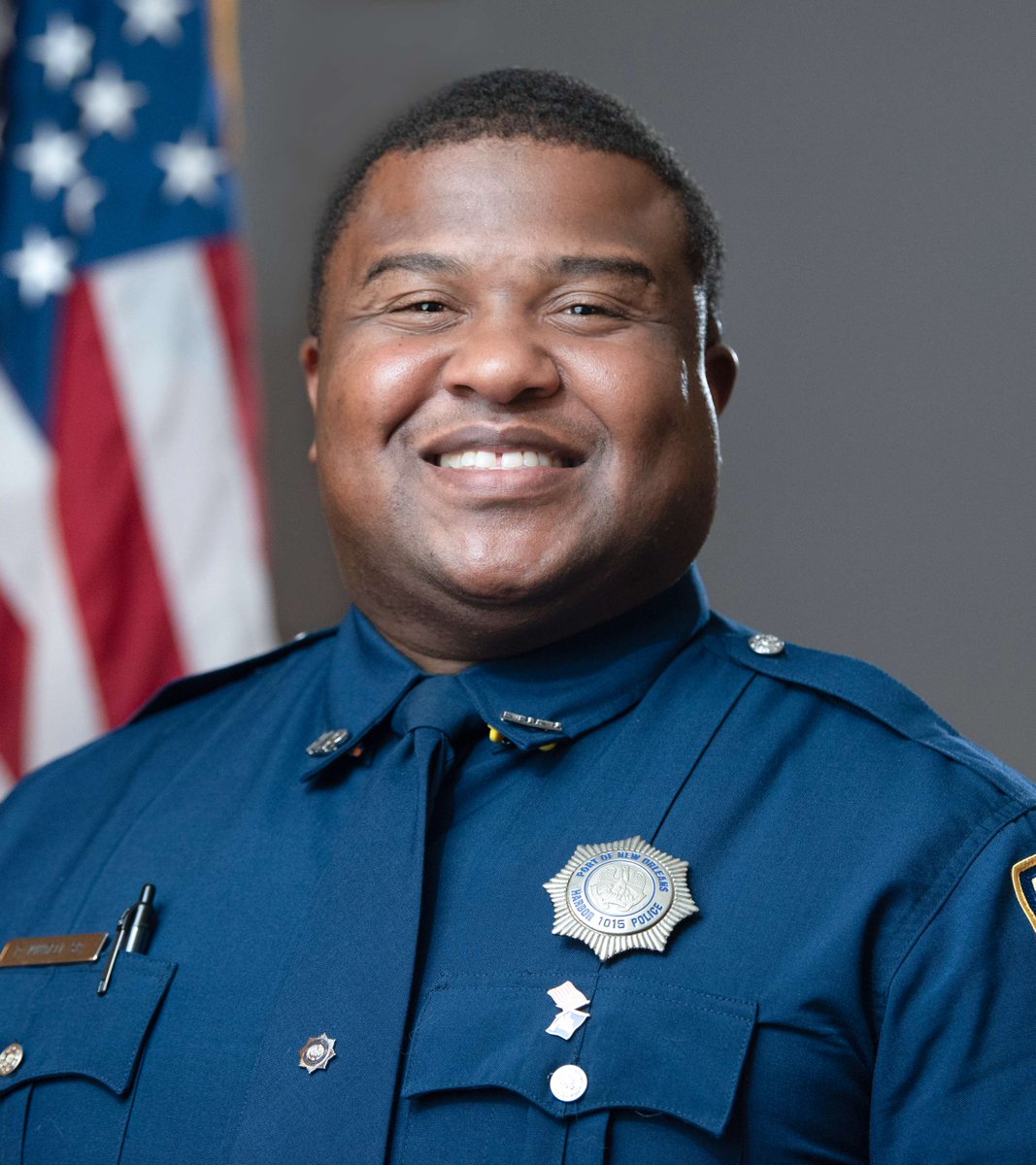 NolaHarborPD's tweet photo. Congrats to Off. Roland Kindell for being named Officer of the Quarter! Off. Kindell's  wealth of knowledge has been an asset to the department. His can-do attitude and professionalism showcase what is means to serve with honor, pride, and dedication. 

#HonorPrideDedication https://t.co/ZlrJDfr6dN