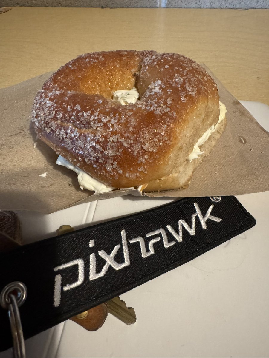 ffaarrhhaanngg's tweet image. #Pixhawk and #Bagels 
What a day. 
#Holybrohobby