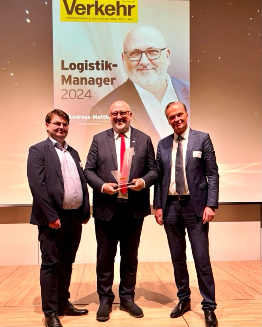 Congratulations, <a href="/AndreasMattha/">Andreas Matthä</a>, on winning the Logistics Manager of the Year 2024 award! Well deserved! 👏

©️ <a href="/unsereOEBB/">ÖBB</a>