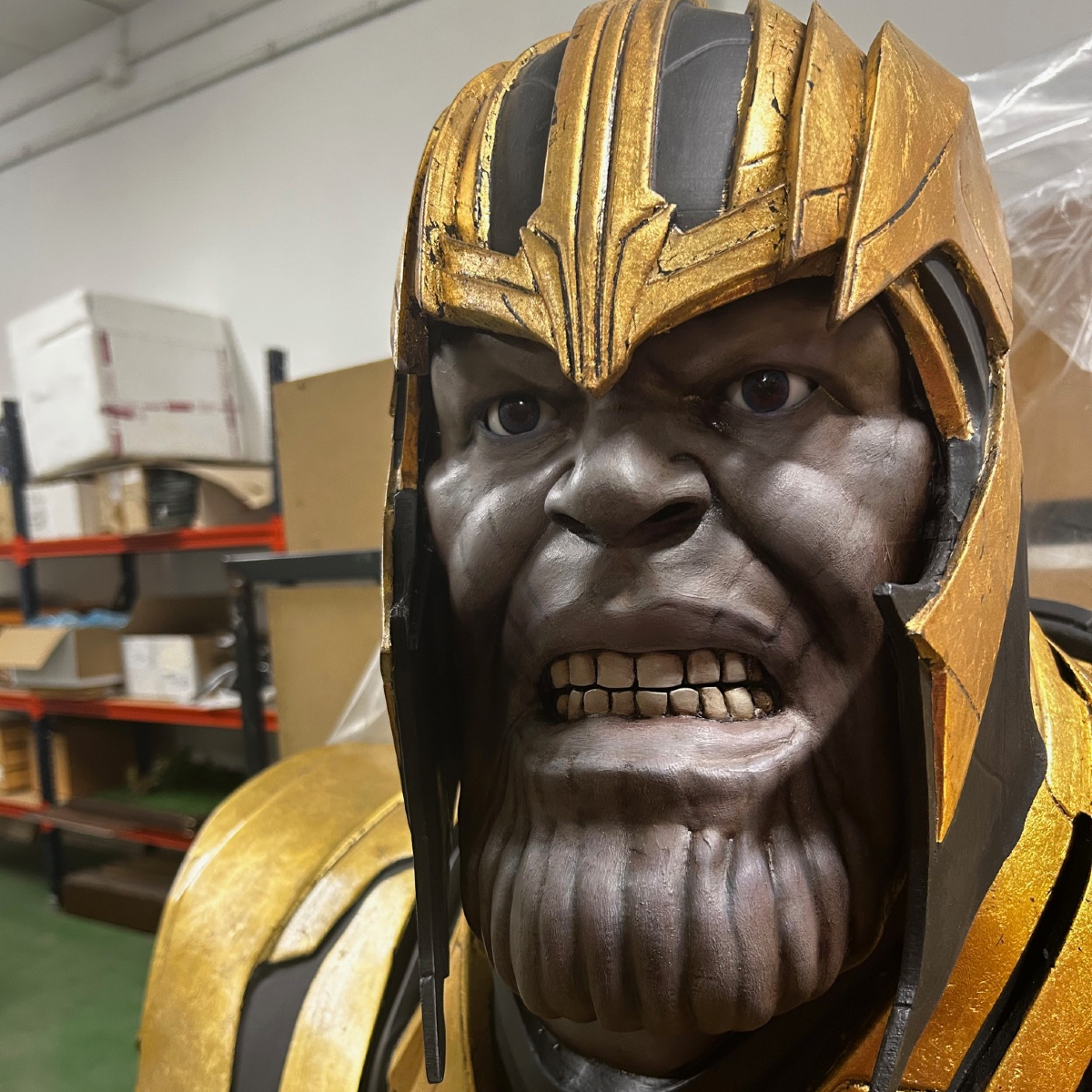 LEON3_D's tweet photo. Thanos, de Guardianes de la Galaxia, otra de las obras de nuestro amigo Rafa a tamaño real del superhéroe. Es increible!! Muchas horas de impresión y de post procesado! 
#leon3d #3d #impresion3d #filamento3d #thanos #guardianesdelagalaxia https://t.co/75F52LgAbn