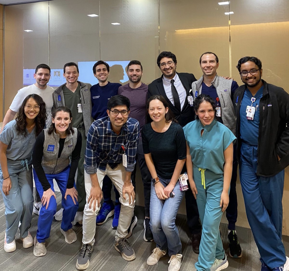 Kelly Meza, MD (@kellymezamd) on Twitter photo 📢Thrilled to launch our first Hematology/Oncology Interest Group meeting at <a href="/BCM_InternalMed/">BCM IM Residency</a> 💡‼️
Huge thanks to Dr. <a href="/Elkhanany/">Ahmed Elkhanany</a> for an outstanding presentation on careers, Fellowship, and #Mentorship in Hem/Onc 🙌 Impressed by the enthusiasm of our PGY-1/2
Here's to more to 📢Thrilled to launch our first Hematology/Oncology Interest Group meeting at <a href="/BCM_InternalMed/">BCM IM Residency</a> 💡‼️
Huge thanks to Dr. <a href="/Elkhanany/">Ahmed Elkhanany</a> for an outstanding presentation on careers, Fellowship, and #Mentorship in Hem/Onc 🙌 Impressed by the enthusiasm of our PGY-1/2
Here's to more to